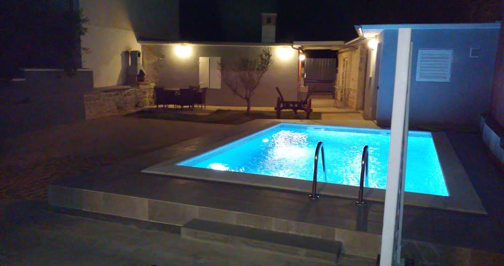 Holiday Home Peruški Habitación foto